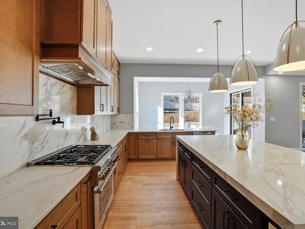 7306 Sportsman Drive, Falls Church VA 22043