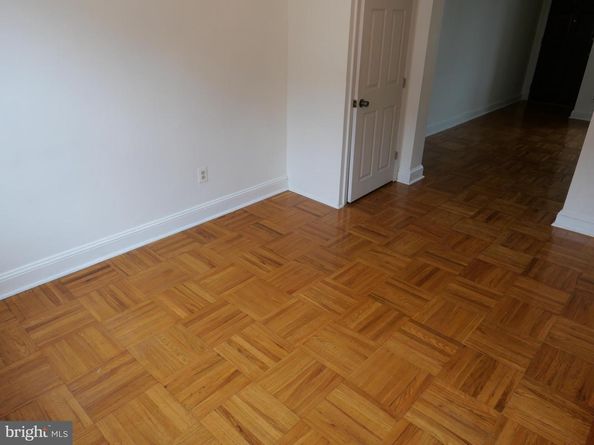 105 Academy Lane, Upper Darby PA 19082