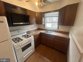 105 Academy Lane, Upper Darby PA 19082