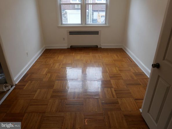 105 Academy Lane, Upper Darby PA 19082