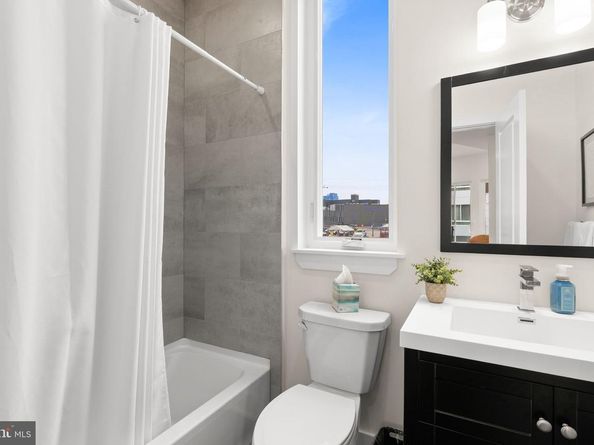 1102 N 2nd Street B, Philadelphia PA 19123