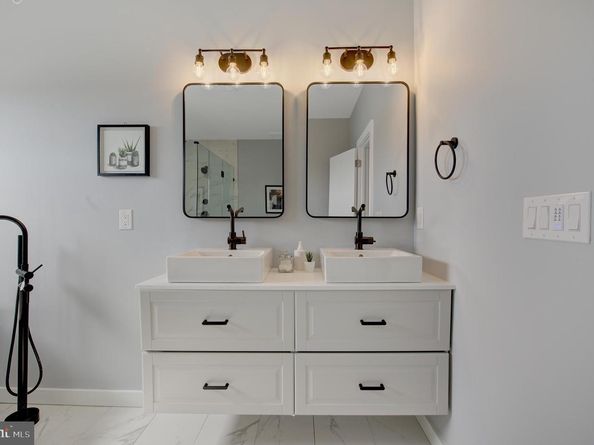 732 Daly Street, Philadelphia PA 19148