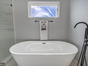 732 Daly Street, Philadelphia PA 19148