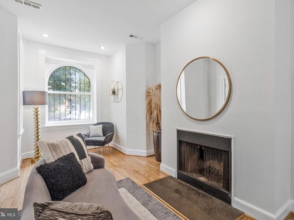 1443 East Capitol Street SE 1, Washington DC 20003