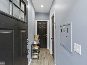 1727 S 4TH Street 1, Philadelphia PA 19148