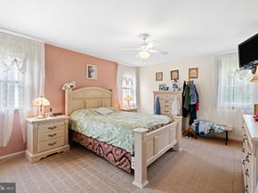 9812 Ferndale Street, Philadelphia PA 19115