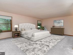1504 Wynnemoor Way, Fort Washington PA 19034