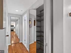 1530 Key Boulevard 327, Arlington VA 22209