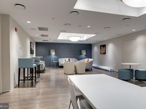 1530 Key Boulevard 327, Arlington VA 22209