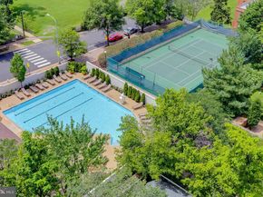 1530 Key Boulevard 327, Arlington VA 22209