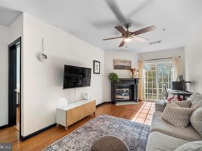 275 S Pickett Street 102, Alexandria VA 22304