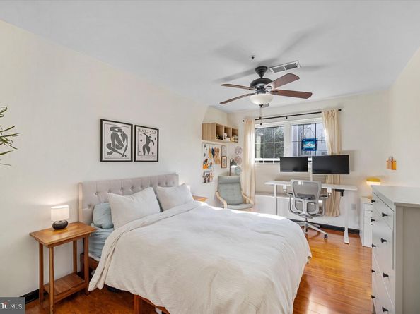 275 S Pickett Street 102, Alexandria VA 22304