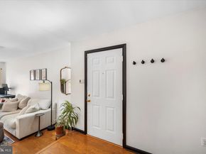 275 S Pickett Street 102, Alexandria VA 22304