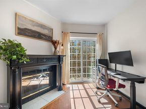 275 S Pickett Street 102, Alexandria VA 22304