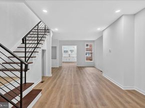 6737 N Smedley Street, Philadelphia PA 19126