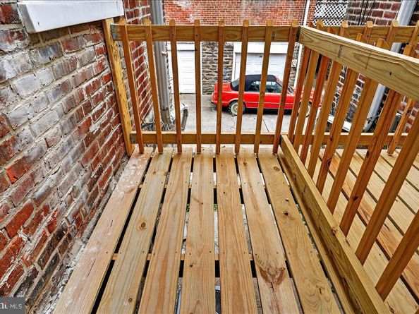 6737 N Smedley Street, Philadelphia PA 19126