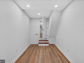 6737 N Smedley Street, Philadelphia PA 19126