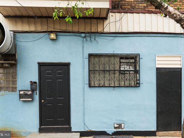 6452 Lansdowne Avenue, Philadelphia PA 19151