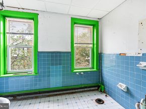 6452 Lansdowne Avenue, Philadelphia PA 19151