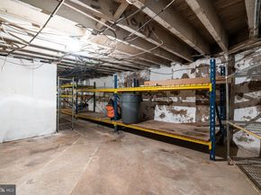 6452 Lansdowne Avenue, Philadelphia PA 19151