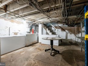 6452 Lansdowne Avenue, Philadelphia PA 19151