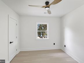 166 N Hawthorne Avenue, Langhorne PA 19047