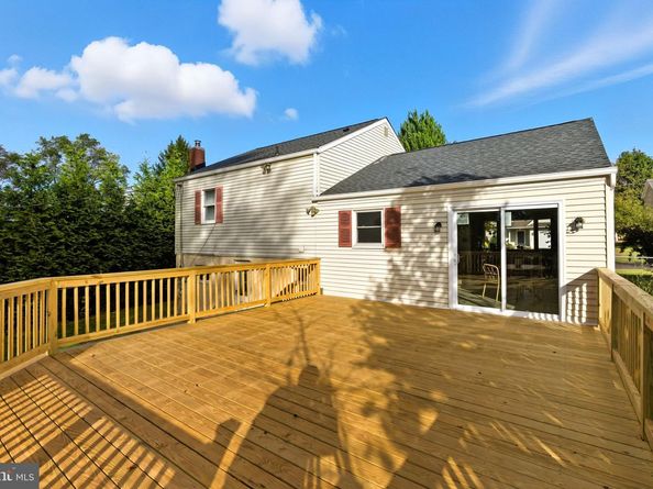 166 N Hawthorne Avenue, Langhorne PA 19047