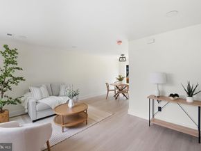 166 N Hawthorne Avenue, Langhorne PA 19047