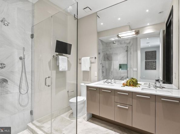 1310 Q Street NW 4, Washington DC 20009