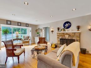506 Dogwood Lane, Conshohocken PA 19428
