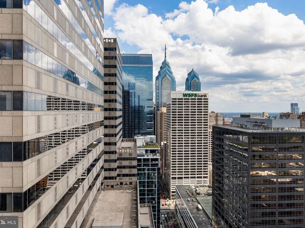 2101 Market Street 4206, Philadelphia PA 19103