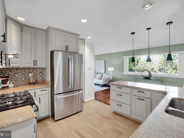 6313 Tone Drive, Bethesda MD 20817
