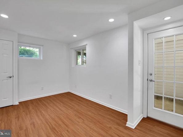 6313 Tone Drive, Bethesda MD 20817