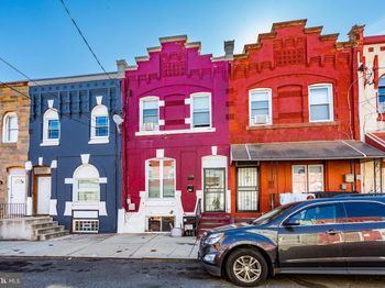 2235 N Van Pelt Street