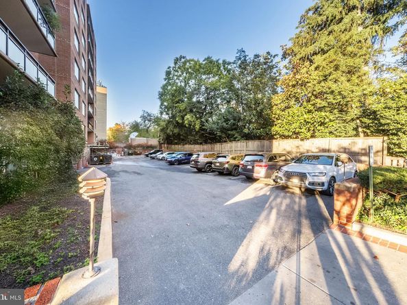 3315 Wisconsin Avenue NW B1, Washington DC 20016