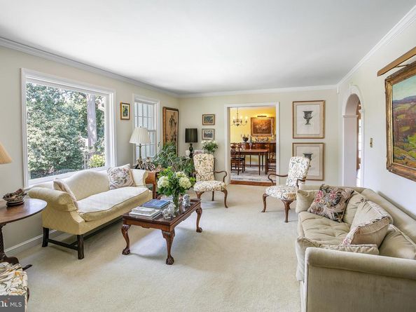 8126 Kerry Lane, Chevy Chase MD 20815