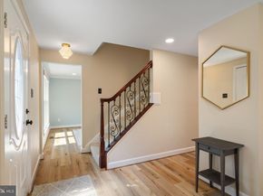 1008 Windcroft Glen Court, Herndon VA 20170