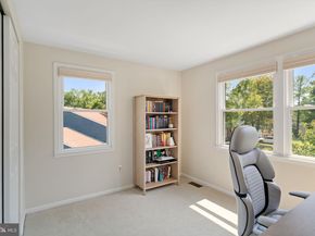 1008 Windcroft Glen Court, Herndon VA 20170