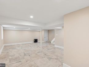 618 W South Avenue, Glenolden PA 19036