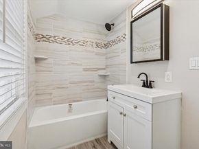 618 W South Avenue, Glenolden PA 19036