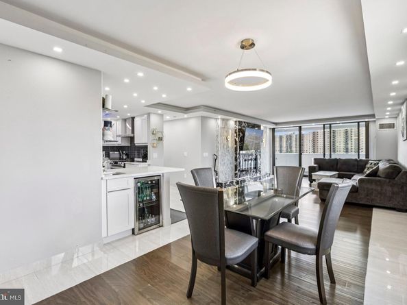 6101 Edsall Road 1502, Alexandria VA 22304