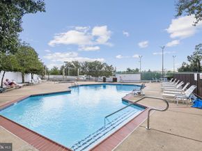 6101 Edsall Road 1502, Alexandria VA 22304