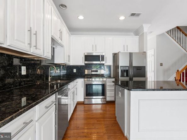 6236 Shackelford Terrace, Alexandria VA 22312