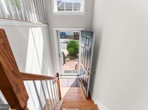 6236 Shackelford Terrace, Alexandria VA 22312
