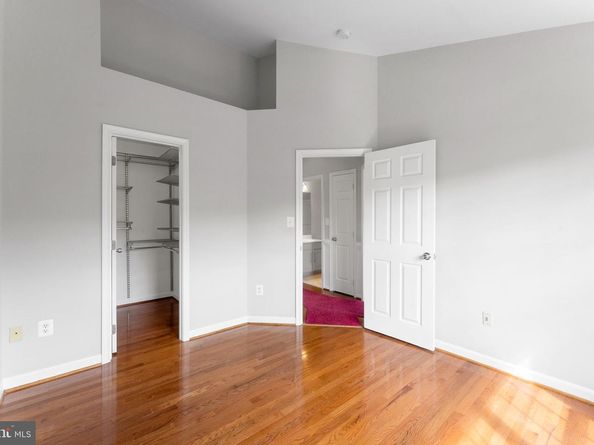 6236 Shackelford Terrace, Alexandria VA 22312