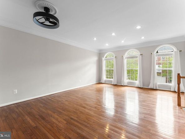 6236 Shackelford Terrace, Alexandria VA 22312