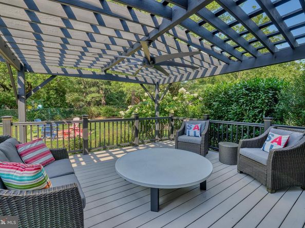 833 Winthrop Drive, Yardley PA 19067