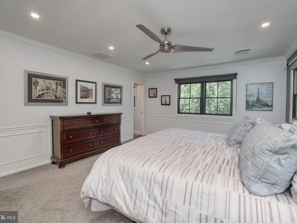 833 Winthrop Drive, Yardley PA 19067