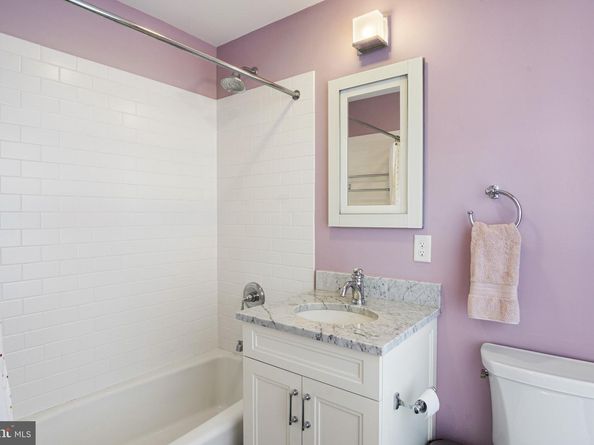 325 N N. Columbus Street, Alexandria VA 22314
