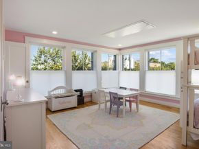 325 N N. Columbus Street, Alexandria VA 22314